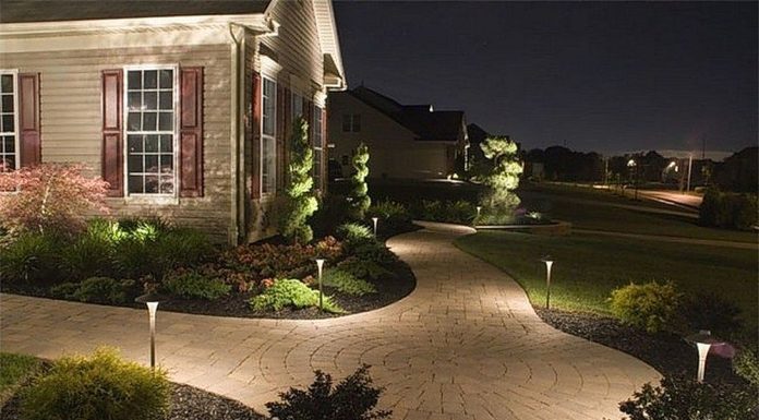 Уличные фонари для вашей дачи